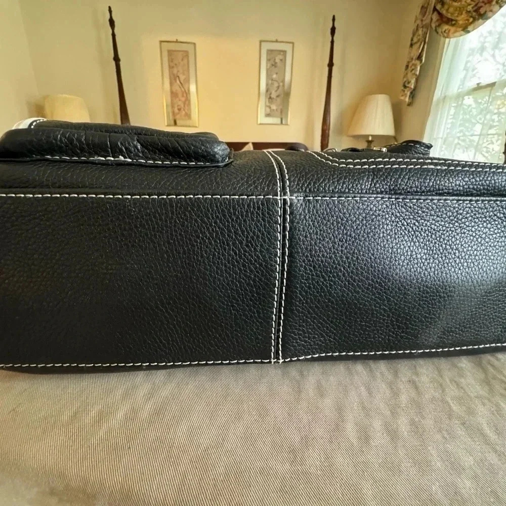 Bradley..Black and White satchel - Picture 4 of 6